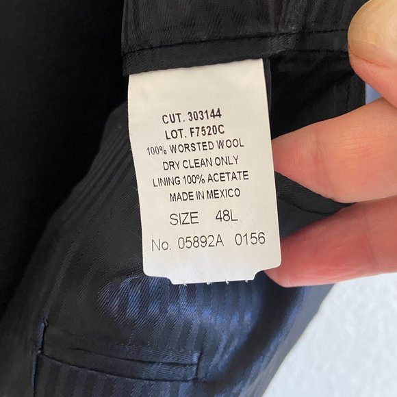 - Andrew Fezza Black 100% Worsted Wool w/ Pants 38L - Picture 5 of 8